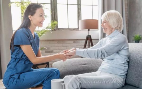 Digital Assistants for Seniors 4